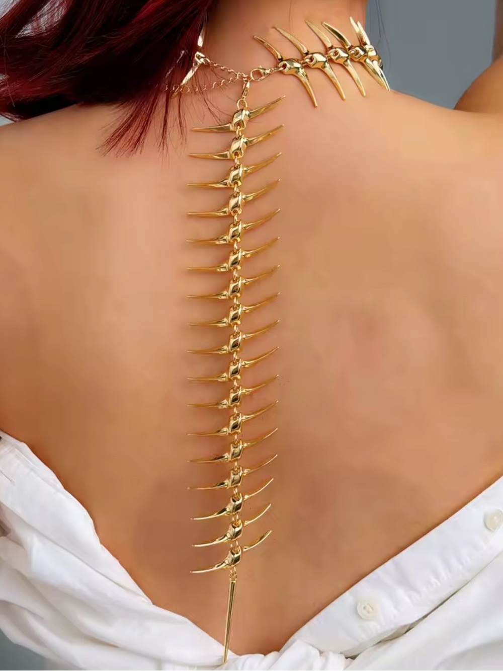 Avangarde Gold Spine-Back Gothic Necklace - Picture 5 of 5